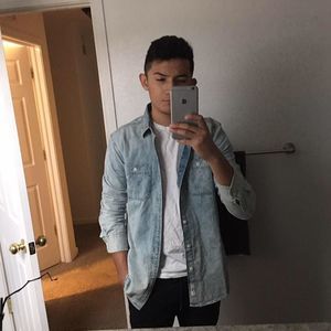 Meet your Posher, Daniel